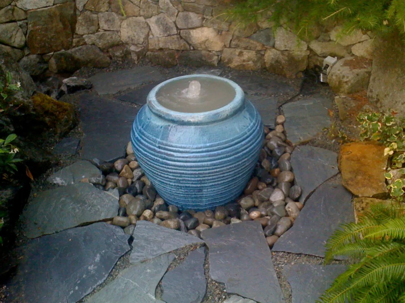A completed Fountains & Urns project by Oxbow Aquatic Services in Greater Victoria.